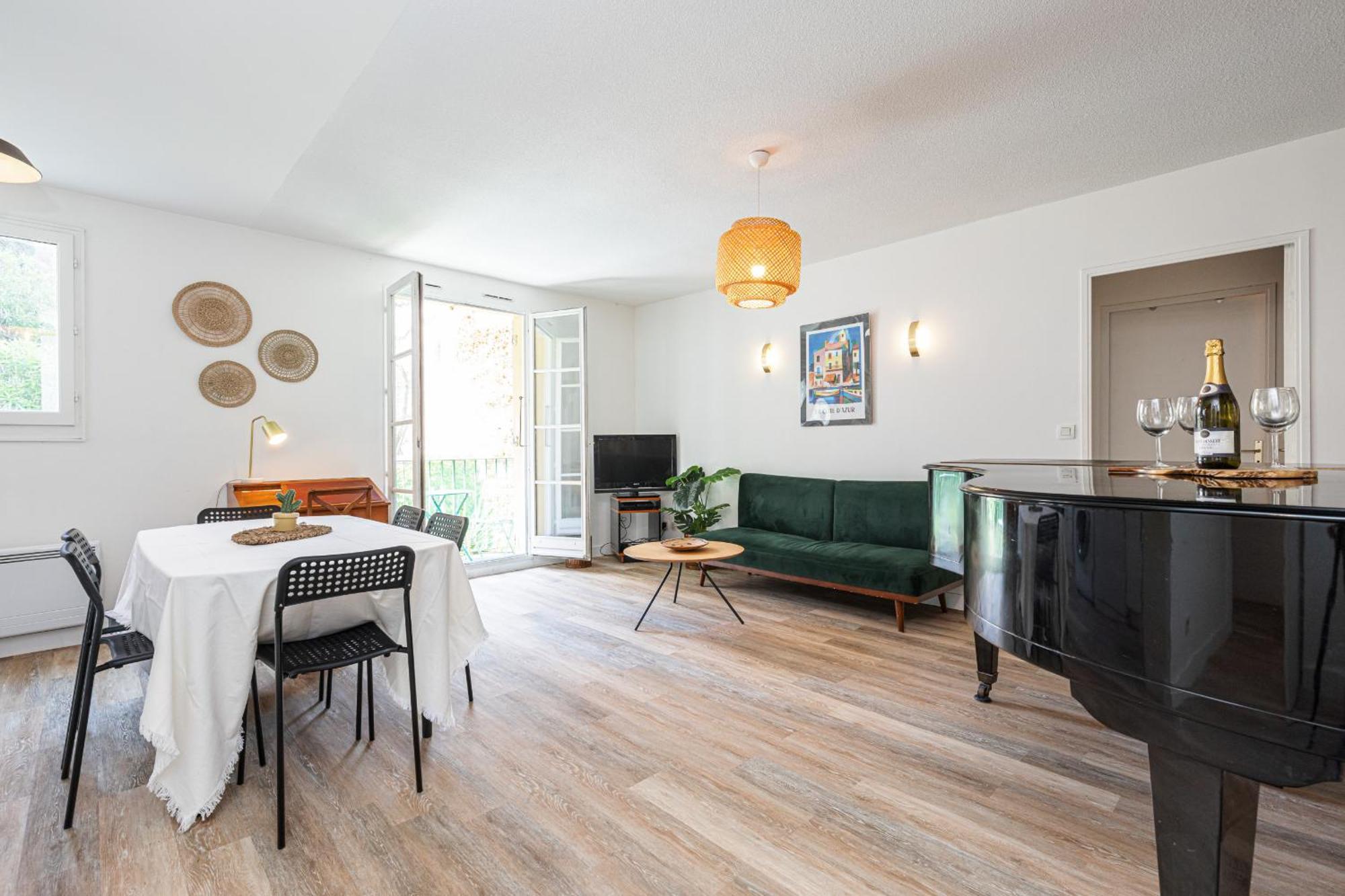 2 Bdrs & Parking In The Old Town ! Apartment Nice Exterior photo