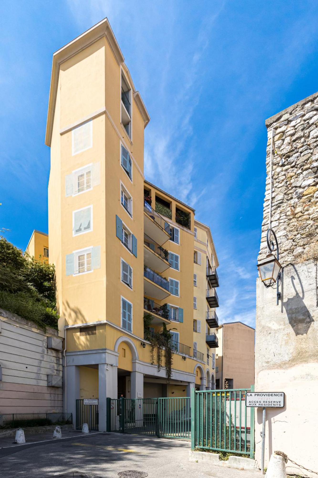 2 Bdrs & Parking In The Old Town ! Apartment Nice Exterior photo