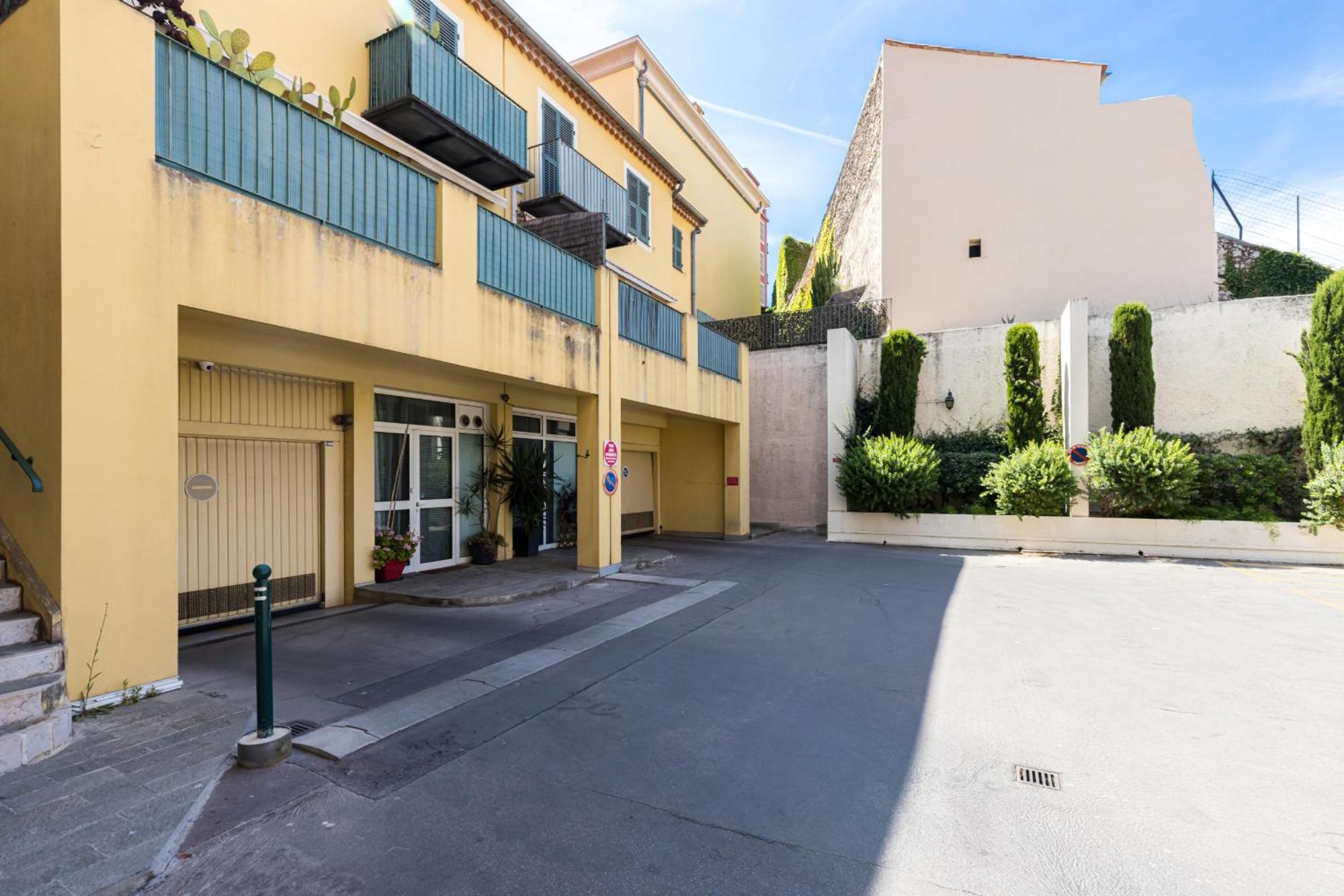 2 Bdrs & Parking In The Old Town ! Apartment Nice Exterior photo