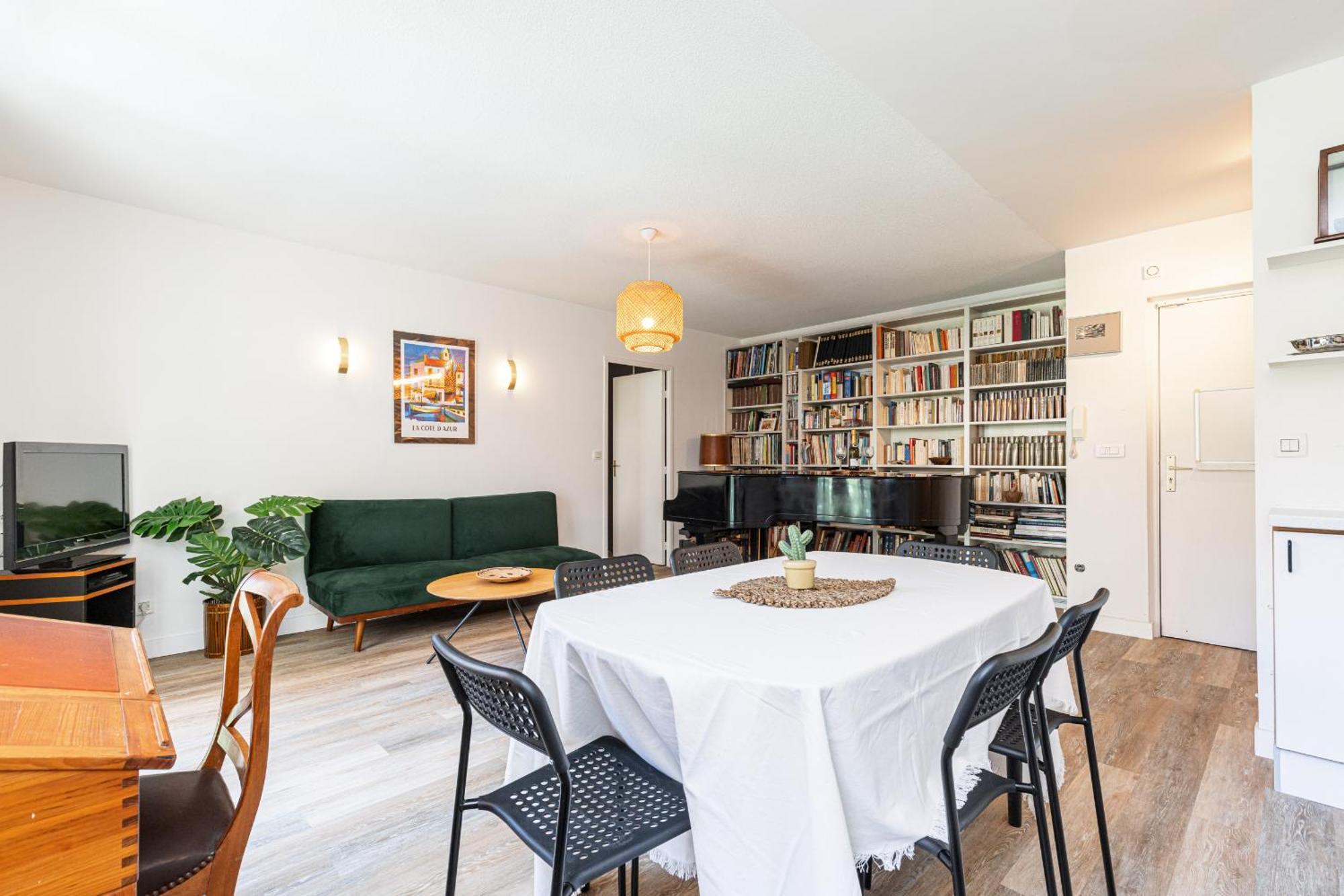 2 Bdrs & Parking In The Old Town ! Apartment Nice Exterior photo